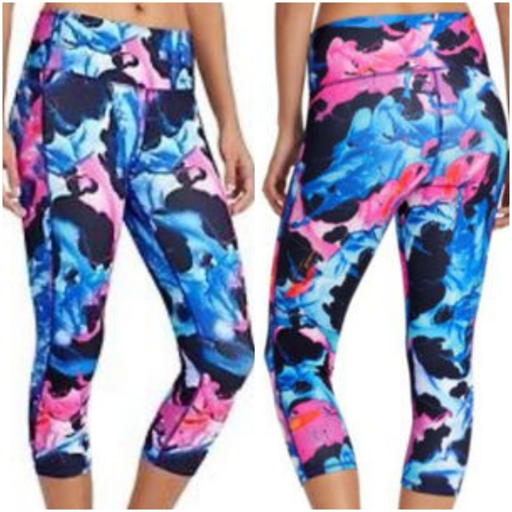 Athleta Superimpose Chaturanga Capri Tights XS